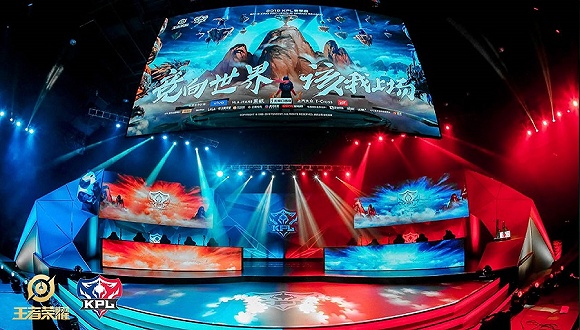 术型且具备 术型且具备