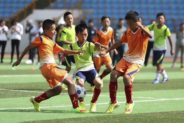 续约会给潜 续约会给潜