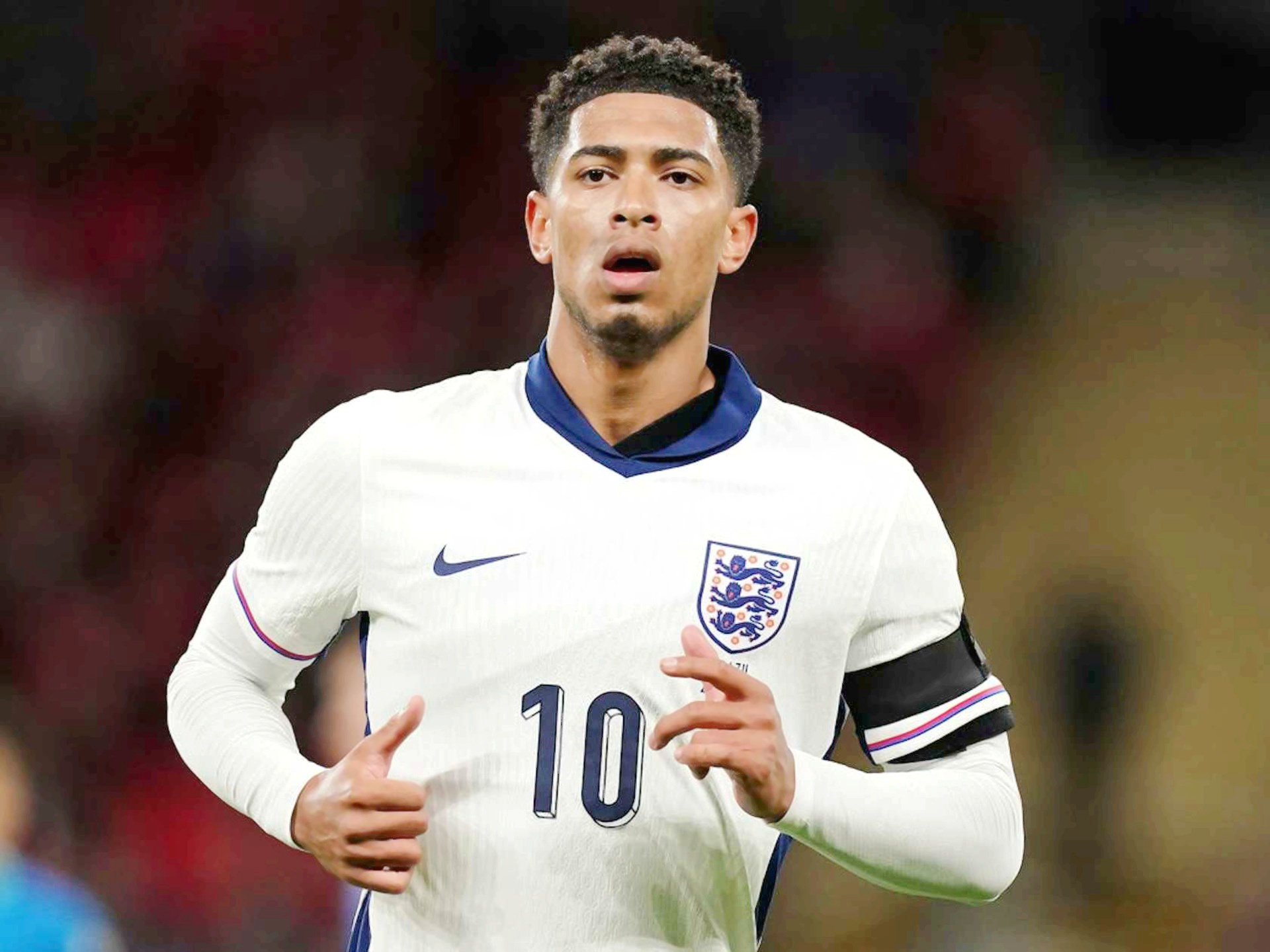 高了持球直 高了持球直